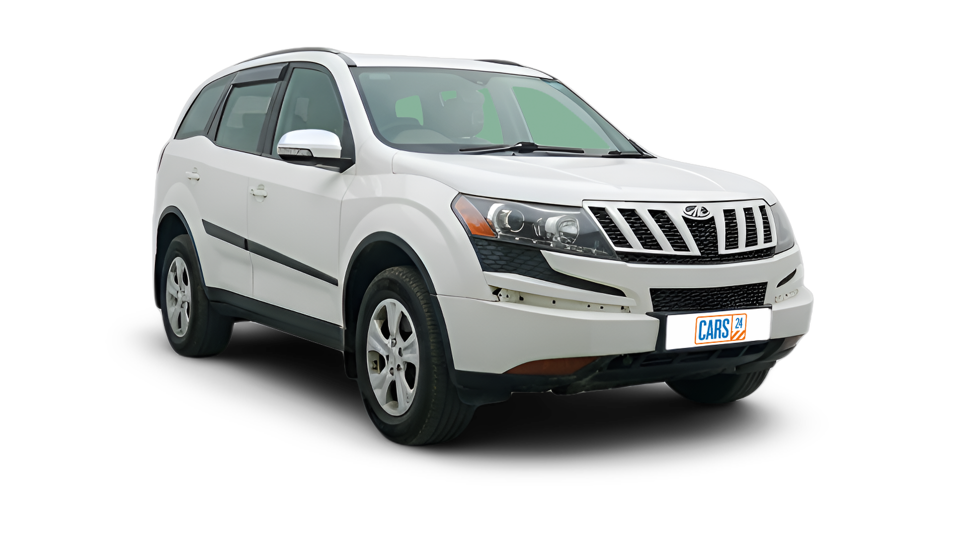 Mahindra XUV500-img